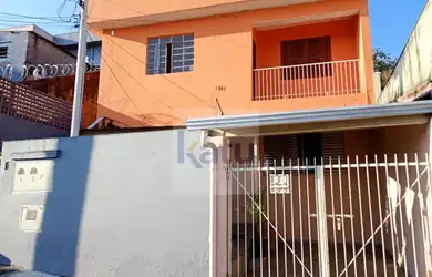 Imagem: CASA À VENDA COM 4 DORMITÓRIOS NO BAIRRO
