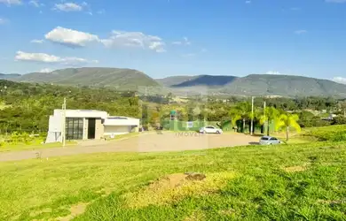 Imagem: Terreno à Venda com 819m² no Condomínio