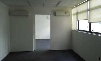 Imagem: Conjunto comercial com vaga na Cincinato