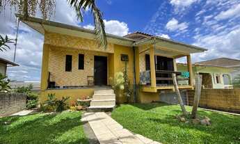 Imagem: CASA COM PISCINA A VENDA EM CRICIUMA NO