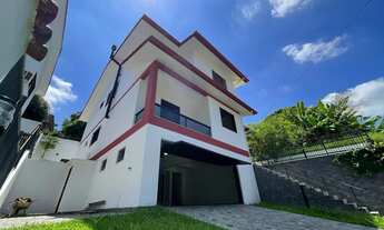 Imagem 4: CASA AVERBADA A VENDA EM CRICIUMA NO BAIRRO LOTE SEIS POSSUINDO 04 DORMITÓRIOS SENDO 01 SU