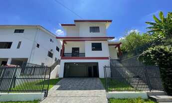 Imagem 3: CASA AVERBADA A VENDA EM CRICIUMA NO BAIRRO LOTE SEIS POSSUINDO 04 DORMITÓRIOS SENDO 01 SU