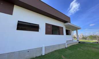 Imagem 3: CASA A VENDA EM CRICIÚMA A MINUTOS DO CENTRO DA CIDADE POSSUINDO 03 DOMITÓRIOS SENDO 01 SU