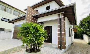 Imagem: CASA DE DOIS PISOS A VENDA NA GRADE PROSPERA