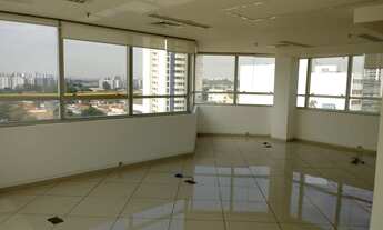 Imagem: Conjunto Comercial na Silva Bueno