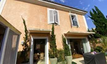 Imagem: Casa de Condomínio com 4 Quartos para alugar