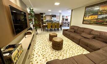 Imagem 2: CASA ALTO PADRÃO A VENDA EM CRICIUMA PORTEIRA FECHADA COM 4 DORMITORIOS