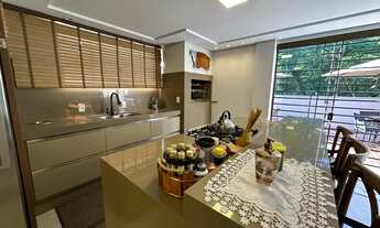 Imagem 4: CASA ALTO PADRÃO A VENDA EM CRICIUMA PORTEIRA FECHADA COM 4 DORMITORIOS