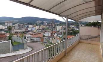 Imagem 2: 3 dormitórios na Rua Bandeirantes