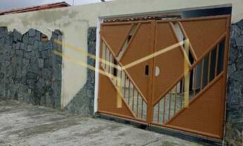 Imagem: Excelente casa solta dos dois lados, bem