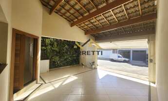 Imagem 3: Sobrado à venda de 203m² com 3 quartos, 2 banheiros e 2 vagas de garagem, no bairro Jardim