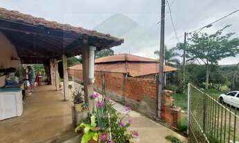 Imagem: CH0365, 3 dormitórios, 2 banheiro, 900M²