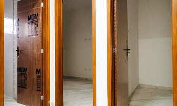 Imagem 3: Casa Sobreposta em Condomínio Fechado C/ Piscina Próximo à Praia