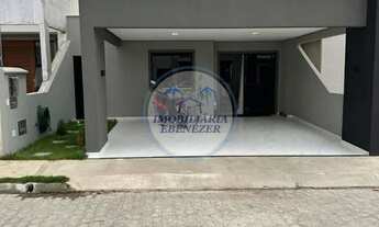 Imagem: Casa com 3 quartos e terreno excedente no