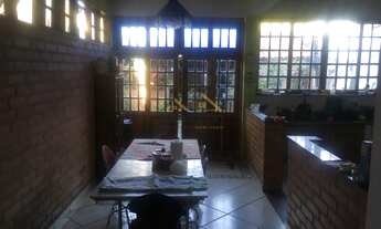 Imagem: Sobrado à venda com 211,91m² de construção