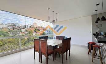 Imagem: Casa triplex à venda no bairro Cidade Nova