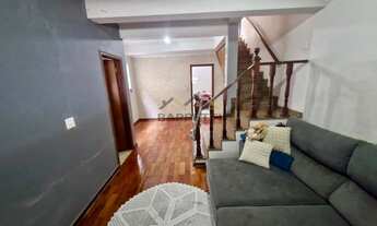 Imagem 3: Sobrado à venda de 146m², com 3 quartos, sendo 1 suíte, 4 banheiros e 2 vagas de garagem