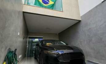 Imagem: CASA LINDA DE TRES QUARTOS