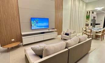 Imagem 7: Luxo e Conforto em Condomínio Fechado com Piscina em Bertioga