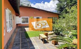 Imagem: Casa à venda em Correas