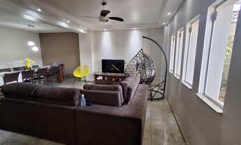 Imagem 2: Casa a venda com 207 m² de construção no Bairro São Francisco com 04 quartos,suite e close