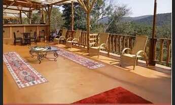 Imagem 7: Refúgio Natural com Chalés, Piscinas e Vista Incrível em Mairiporã!