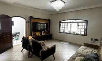 Imagem 6: Sobradão Espaçoso na Mooca com 4 Quartos e Área Gourmet