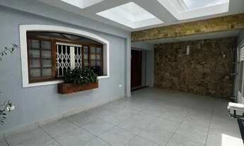 Imagem 2: Sobradão Espaçoso na Mooca com 4 Quartos e Área Gourmet