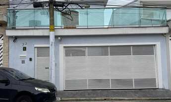 Imagem 1: Sobradão Espaçoso na Mooca com 4 Quartos e Área Gourmet