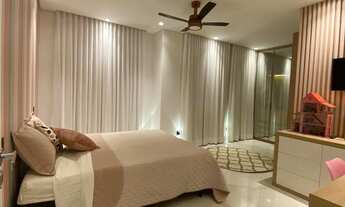 Imagem 4: Sobrado estilo Neoclássico no Alphaville Nova Esplanada I