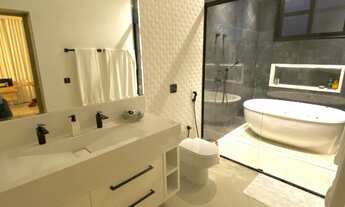 Imagem 6: Sobrado estilo Neoclássico no Alphaville Nova Esplanada I