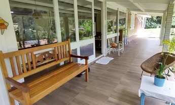 Imagem 2: Casa em condomínio com 4 quartos, piscina e infraestrutura incrível em Embu das Artes!