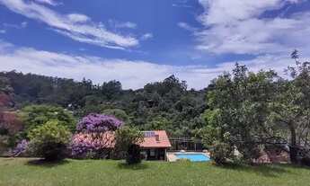 Imagem 3: Casa em condomínio com 4 quartos, piscina e infraestrutura incrível em Embu das Artes!