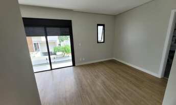 Imagem 2: Casa assobradada nova com 3 suítes no Cond. Sunlake