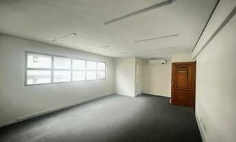 Imagem: 1 vaga na garagem na Avenida Pedro Lessa