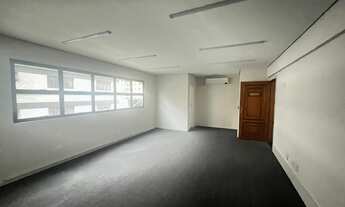 Imagem 2: 1 vaga na garagem na Avenida Pedro Lessa