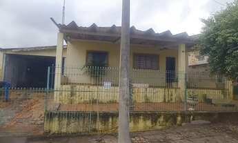 Imagem: Casa a venda no Centro de Getulina