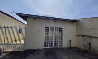 Imagem 4: Casa com Salão comercial a venda em Getulina