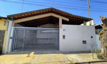 Imagem: Casa a venda no Labate em Lins SP