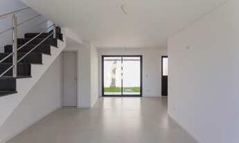 Imagem 7: Sobrados de 3 Dormitórios com Suíte e 2 Vagas de Garagem no Atuba em Curitiba