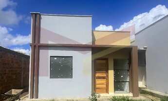 Imagem 2: CASA SOLTA 2/4 COM SUITE