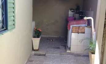 Imagem 3: Casa com Salão comercial a venda no Teisuke Kumassaka - Lins