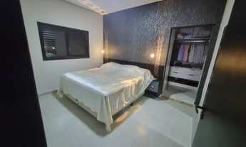 Imagem 3: Casa Assobradada com Piscina à Venda no Condomínio Gramados ? Sorocaba/SP