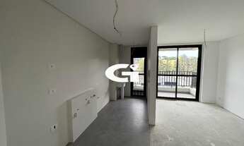 Imagem 3: Apartamento 3 quartos sendo 1 suíte e com sacada com churrasqueira no Tingui