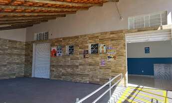 Imagem 2: ALUGO SALÃO COMERCIAL PARA BARZINHO