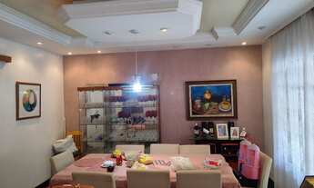 Imagem: Casa de Alto Padrão à Venda no Centro