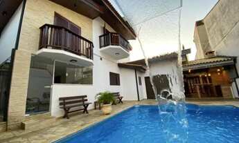 Imagem 2: Sobrado de Alto Padrão com Piscina no Jardim Astro ? Sorocaba