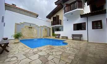 Imagem 3: Sobrado de Alto Padrão com Piscina no Jardim Astro ? Sorocaba