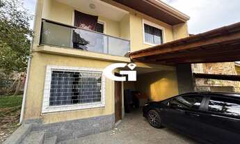 Imagem: Sobrado 3 quartos sendo 1 suíte, churrasqueira