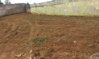 Imagem: Terreno a venda no Centro de Lins